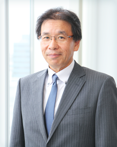 山本 健二